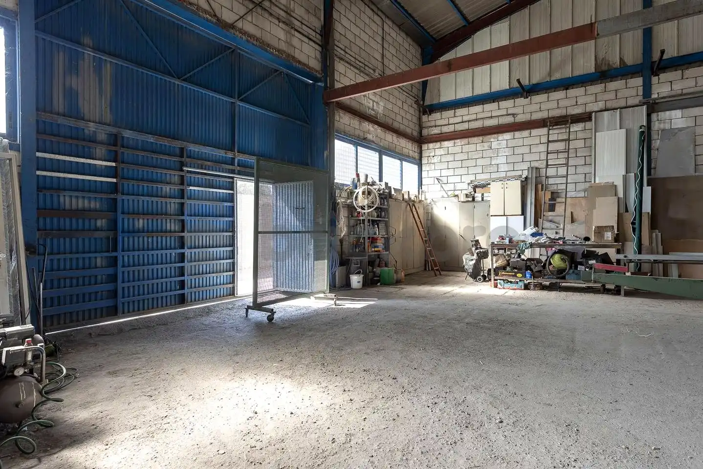 Nave industrial en venta en Francisco Álvarez, Valdecarros