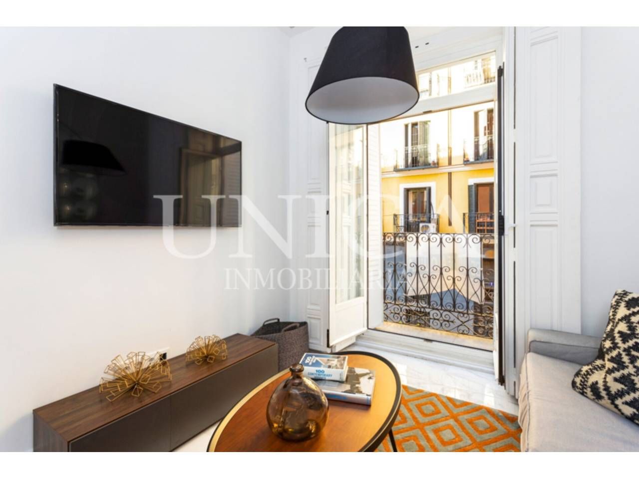 Vista exterior de Piso en venta en  Madrid Capital con Aire acondicionado, Calefacción y Amueblado