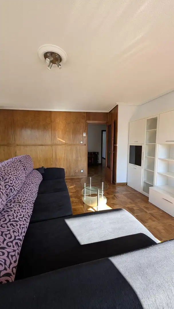 Sala d'estar de Pis de lloguer en Piélagos amb Calefacció i Terrassa