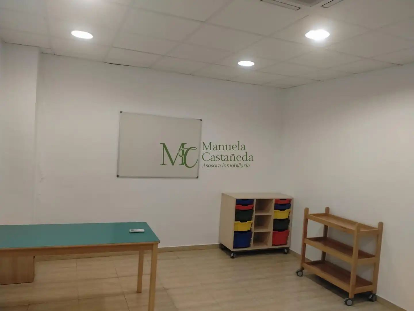 Business premises for sale in Sur, imagen 4