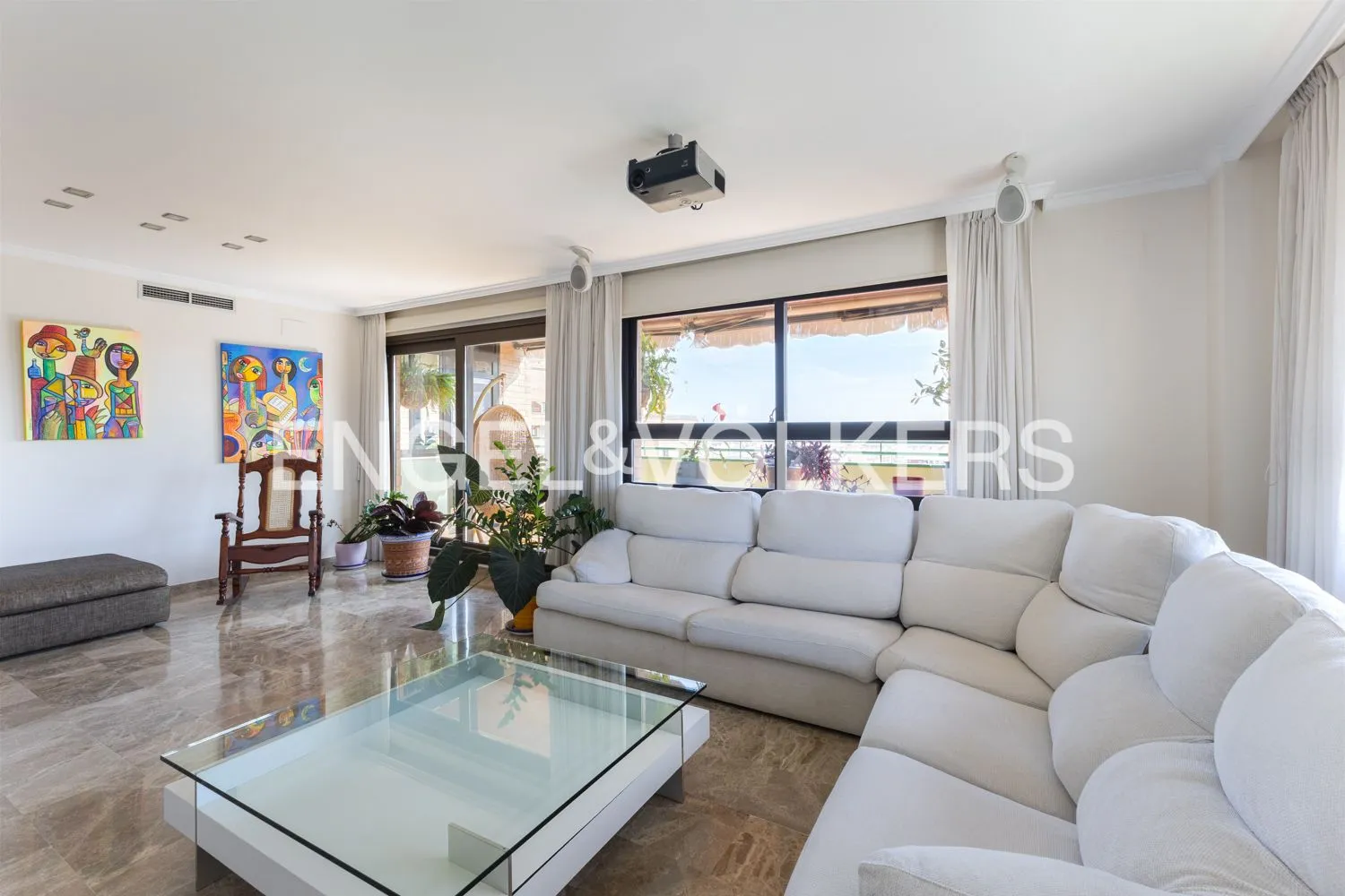 Living room of Flat for sale in  Valencia Capital  with Air Conditioner, Heating and Terrace