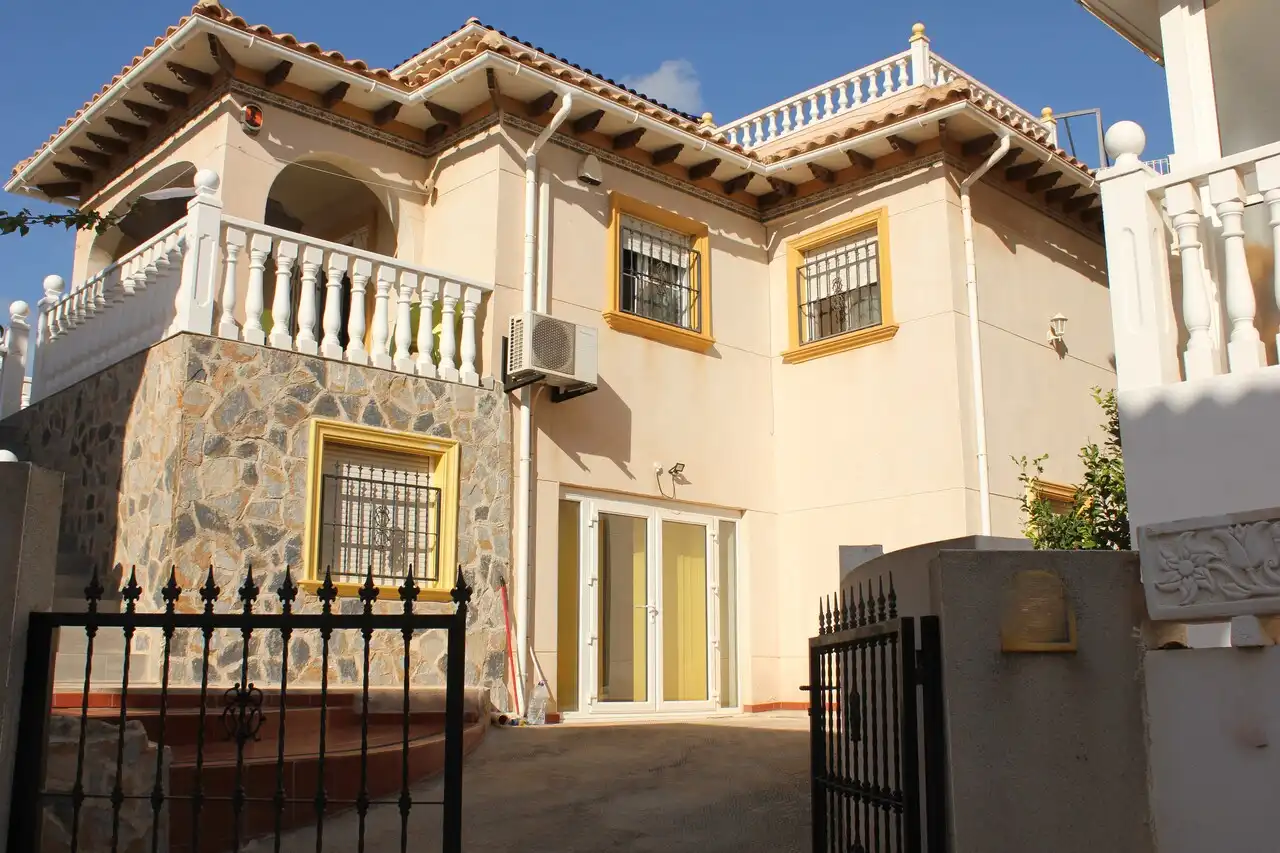 Haus mit Pool zum Verkauf in Orihuela Costa, imagen 2
