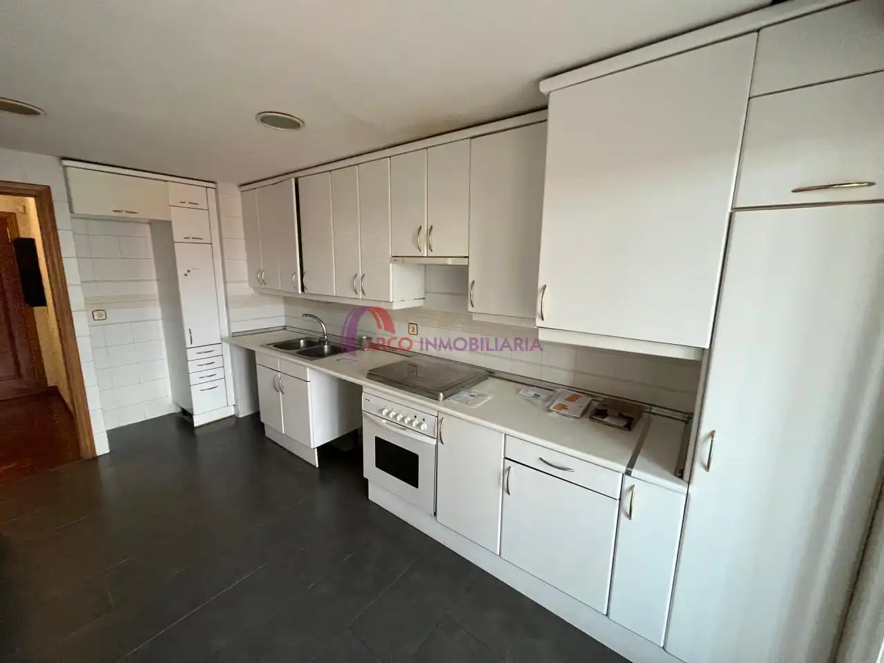 Kitchen of Flat for sale in Burgos  with Heating, Parquet flooring and Terrace