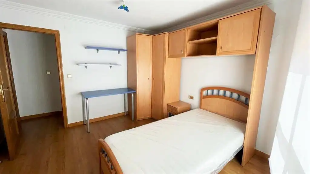 Habitación de Piso para compartir en Elche / Elx con Aire acondicionado y Amueblado
