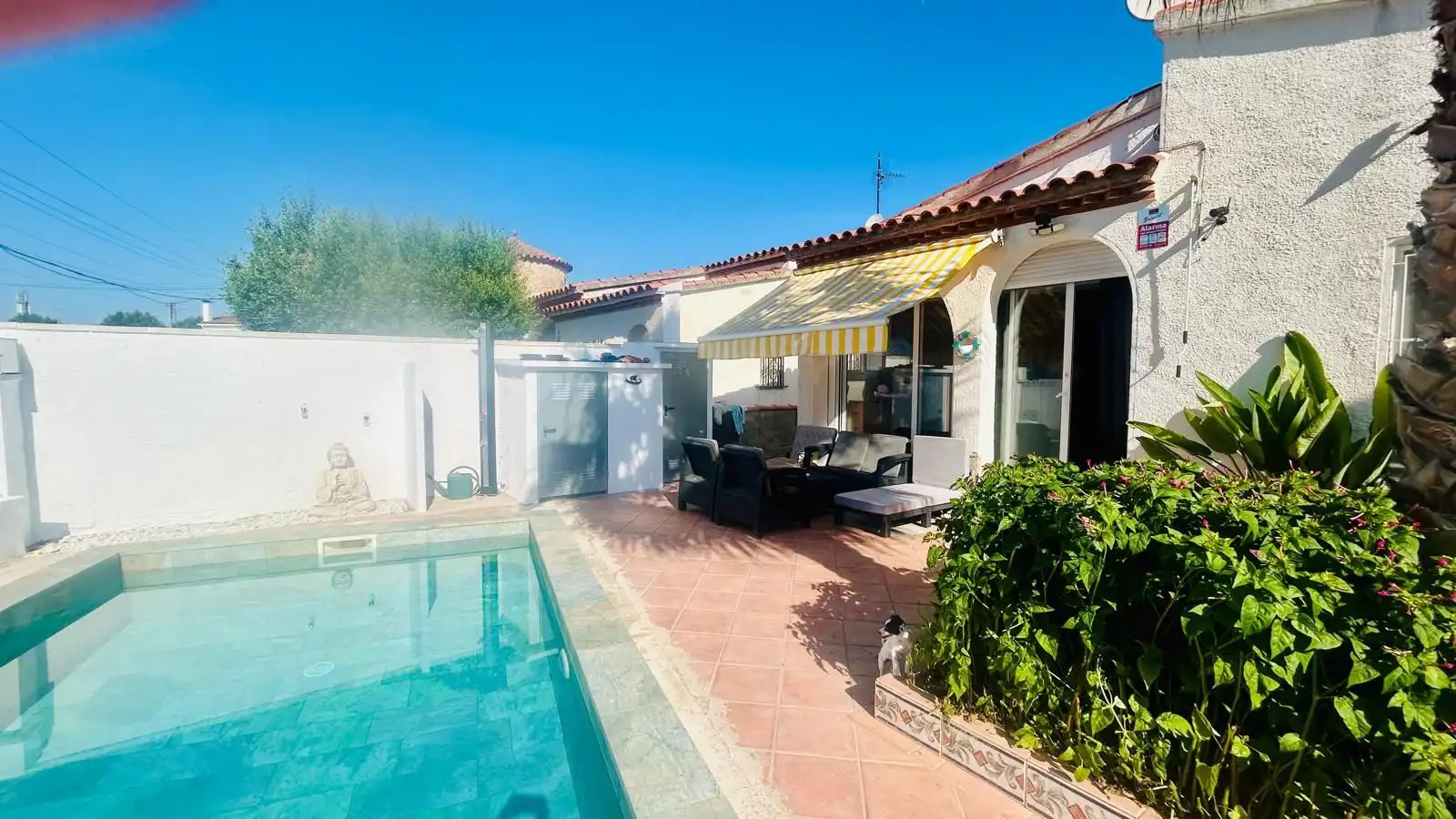 Vista exterior de Casa o chalet en venta en Empuriabrava con Aire acondicionado, Calefacción y Jardín privado