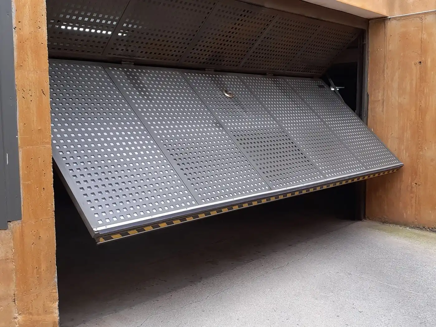 Garage zur Miete in Camí Marc, 6, Nou Eixample Nord
