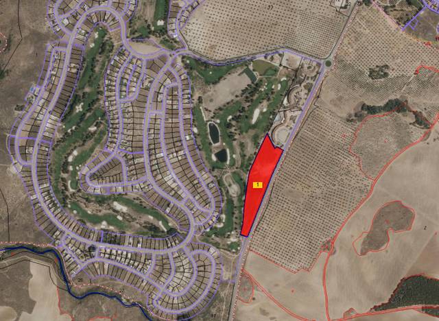 Terreno industrial en Venta en Calle del Alcotán en Layos