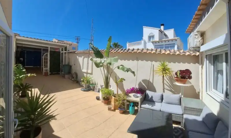 Villa avec piscine à vendre à Calle Calle Málaga, imagen 11