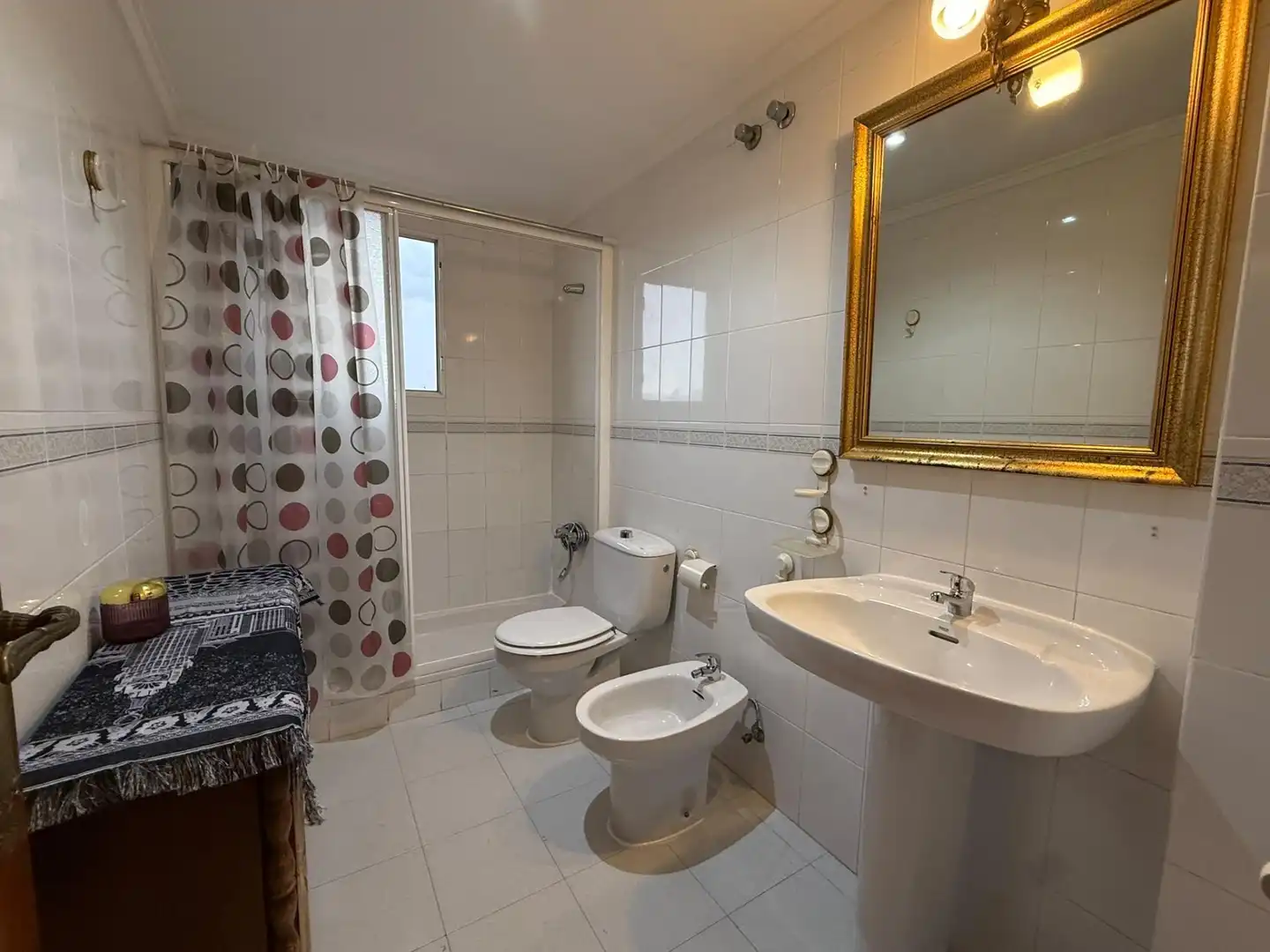 Baño de Piso de alquiler en Alicante / Alacant con Aire acondicionado, Calefacción y Terraza