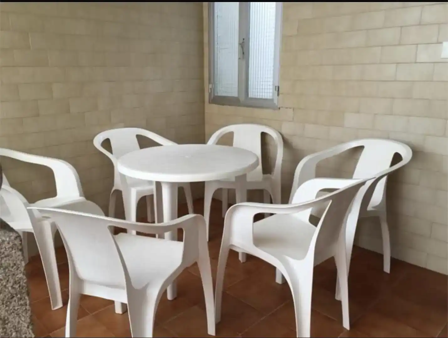 Terrasse von Erdgeschoss zur Miete in Sanxenxo mit Möbliert, Ofen und Waschmaschine