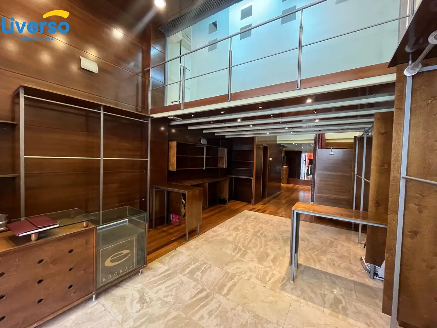 Local de alquiler en Burgos Capital con Aire acondicionado y Amueblado