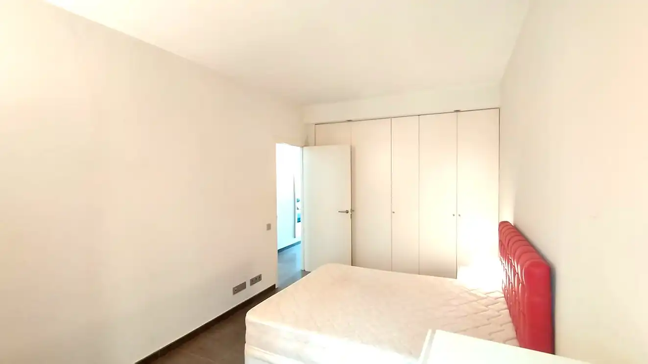 Habitación de Piso en venta en Barcelona con Calefacción y Horno