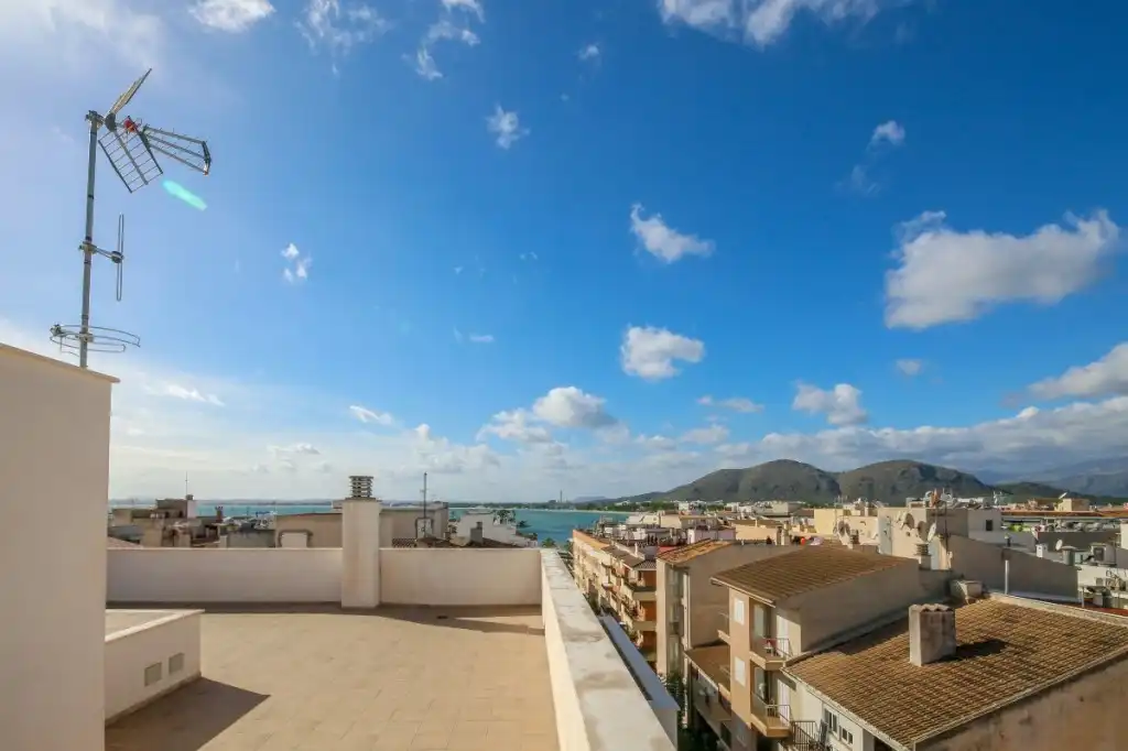 Außenansicht von Dachboden zum Verkauf in Alcúdia mit Klimaanlage, Heizung und Terrasse