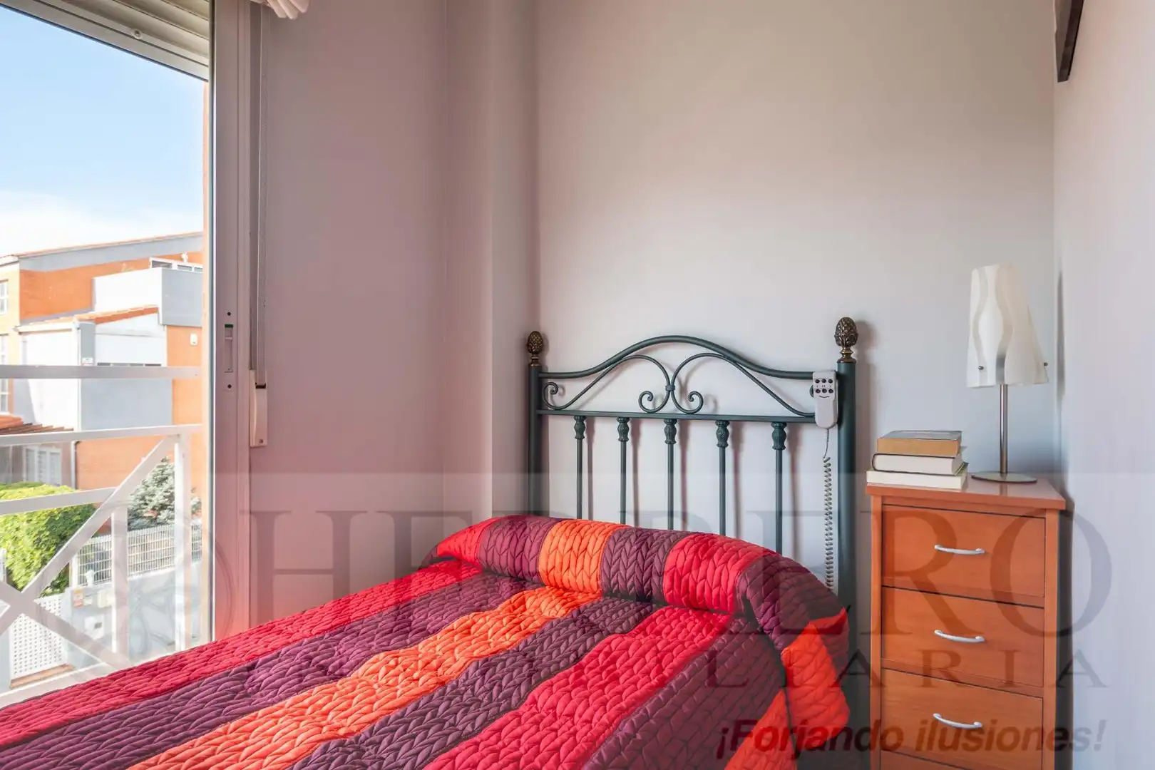 Habitación de Casa o chalet en venta en Gandia con Aire acondicionado, Calefacción y Jardín privado