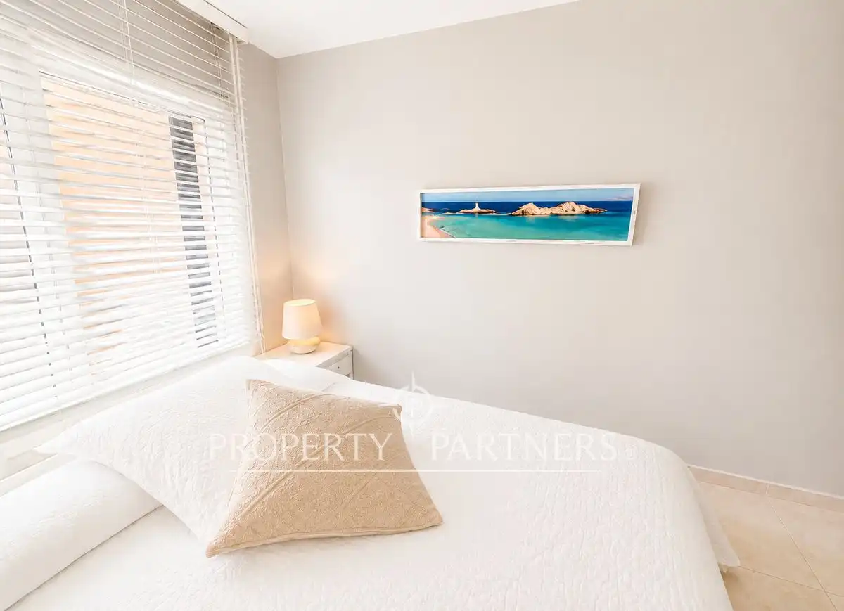Dormitori de Apartament en venda en Ciutadella de Menorca amb Aire condicionat, Calefacció i Jardí privat