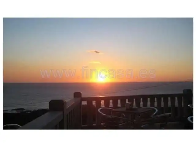 Houses for sale in Baiona  with Air Conditioner, Private garden and Parquet flooring