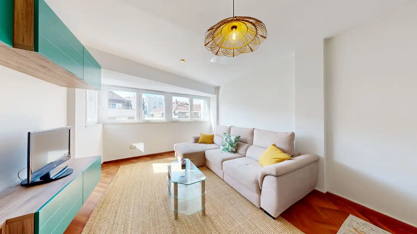 Flat for rent in De Oza, Los Castros - Castrillón