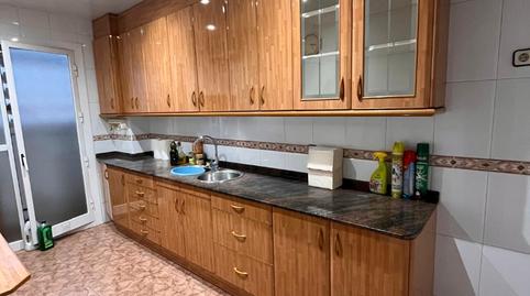 Foto 4 de Piso en venta en Carrer de Coll I Pujol, 188, Sant Crist, Badalona