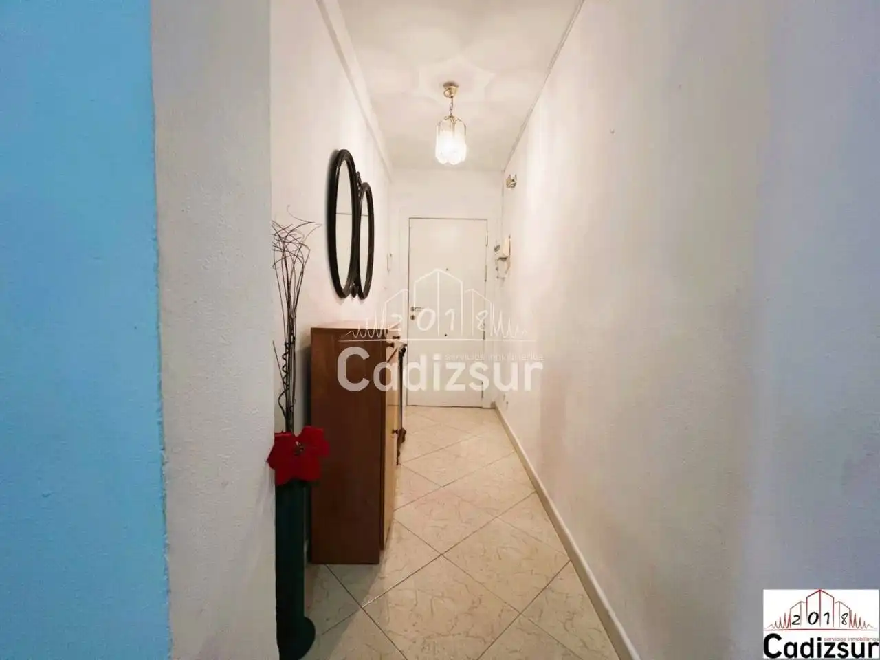 Piso en venta en Cádiz con Terraza y Alarma