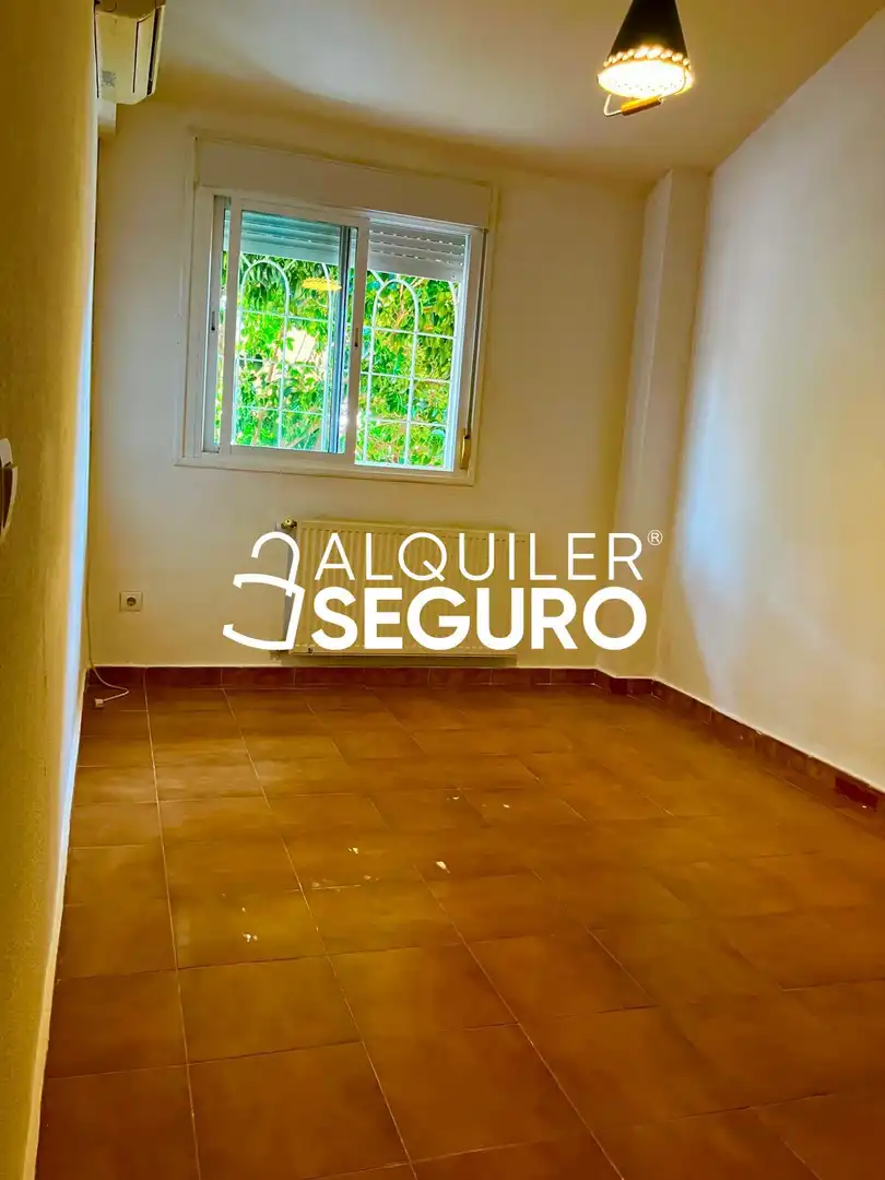 Exterior view of Houses for rent in Camarma de Esteruelas  with Air Conditioner, Heating and Terrace