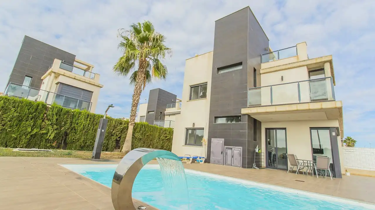 Casa amb piscina en venda a Orihuela Costa, imagen 9