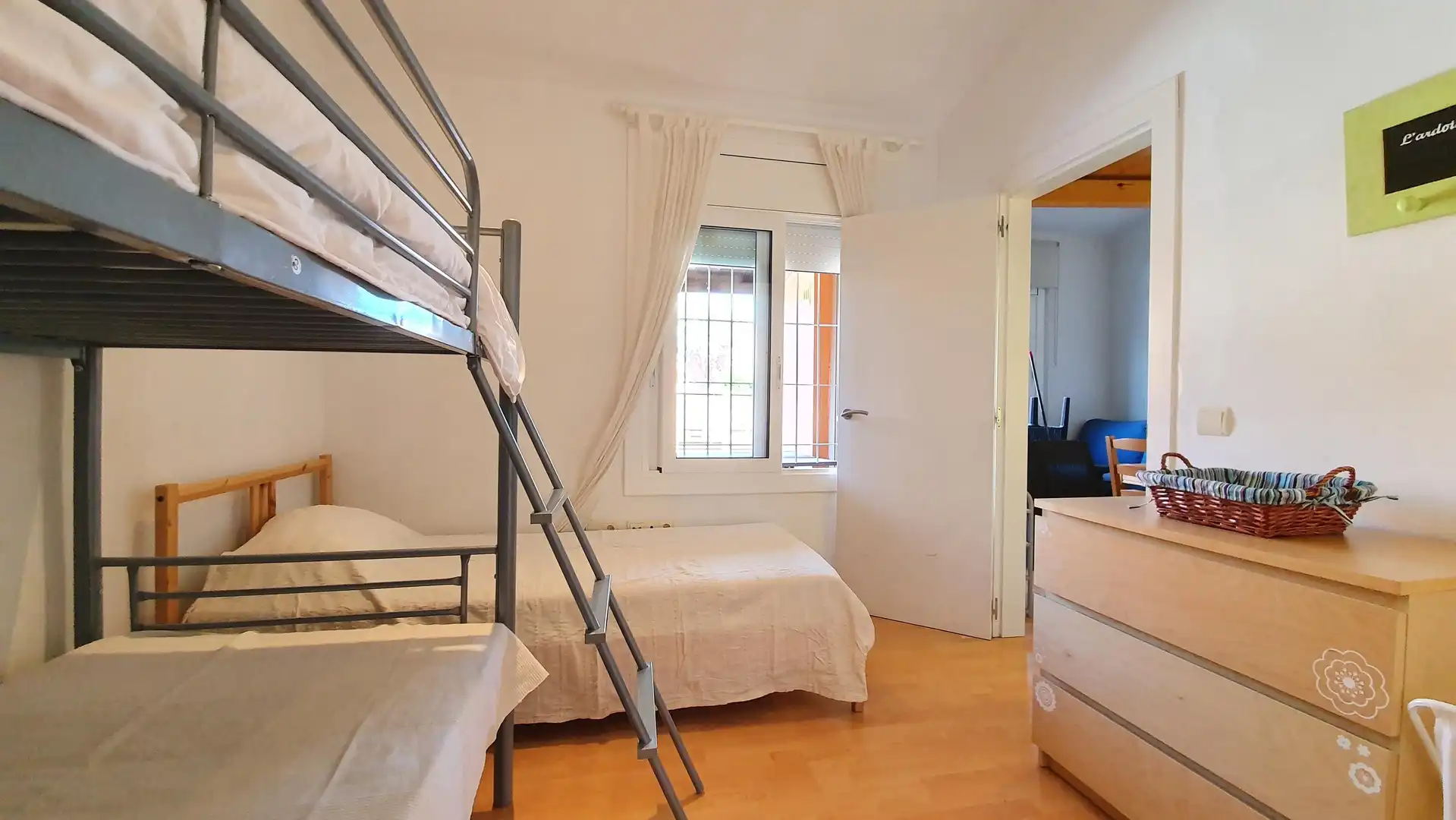 Dormitori de Casa o xalet en venda en Torroella de Montgrí amb Jardí privat i Piscina comunitària