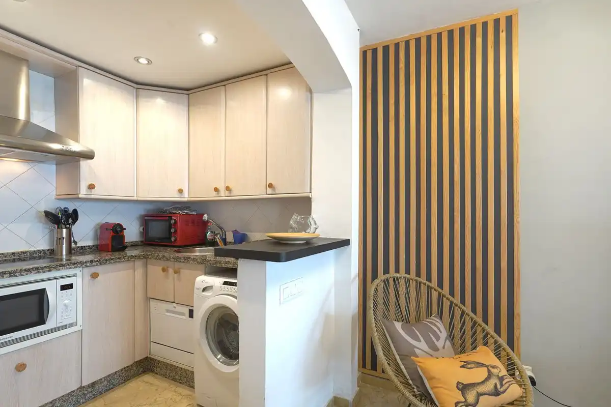 Cuina de Apartament en venda en Estepona amb Calefacció, Jardí privat i Terrassa