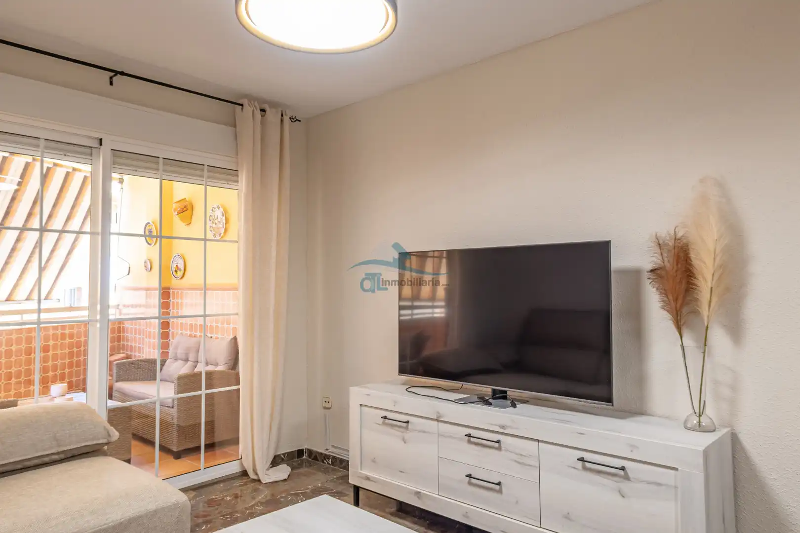 Wohnzimmer von Wohnungen zur Miete in Linares mit Klimaanlage, Heizung und Terrasse