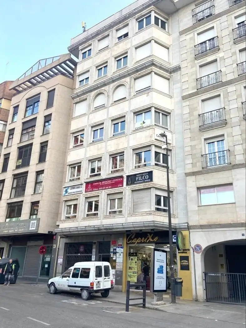 Bureau avec ascenseur à vendre à Plaza de la Libertad 8, imagen 5