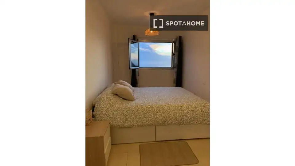 Room in Guía de Isora interior