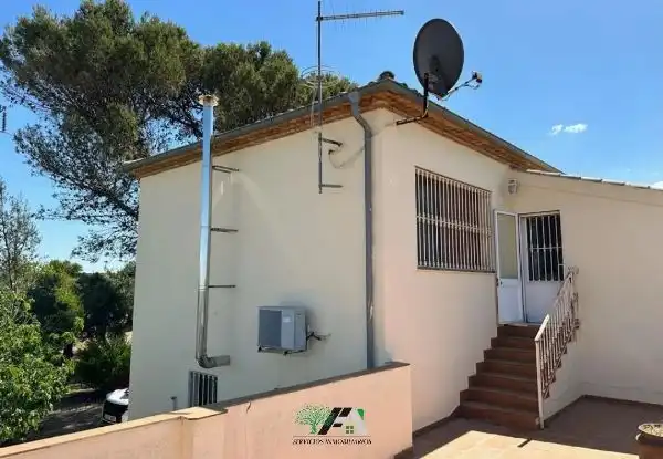Casa rústica amb piscina en venda a Baeza, imagen 11