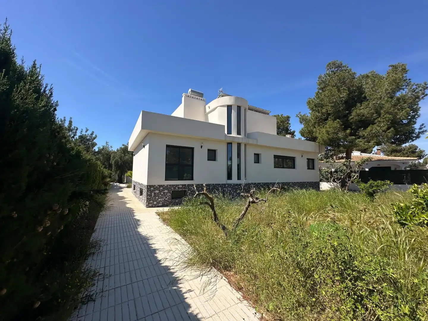 Exterior view of Houses for sale in San Vicente del Raspeig / Sant Vicent del Raspeig