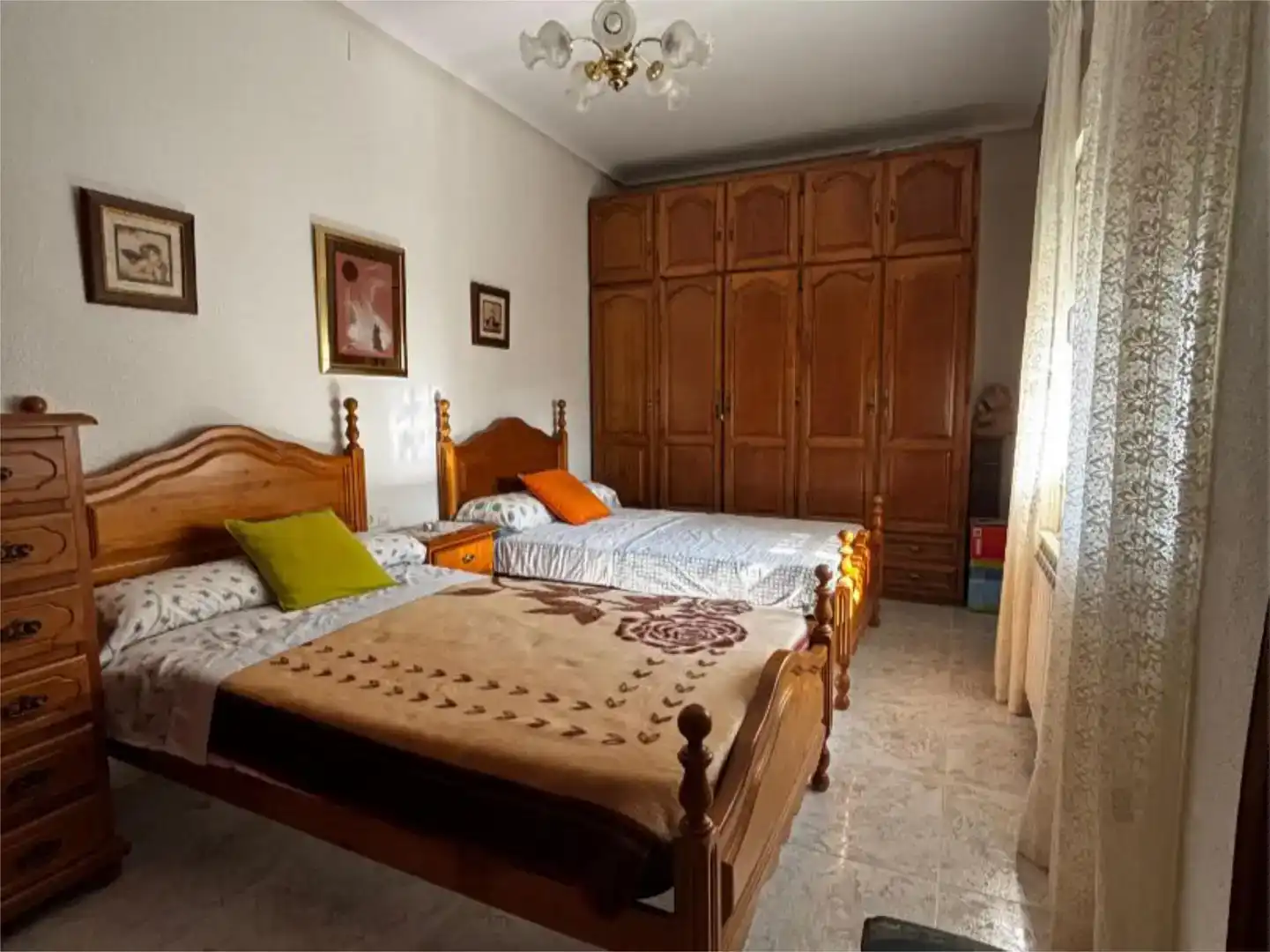 Habitación de Piso en venta en Hervás con Jardín privado, Trastero y Piscina