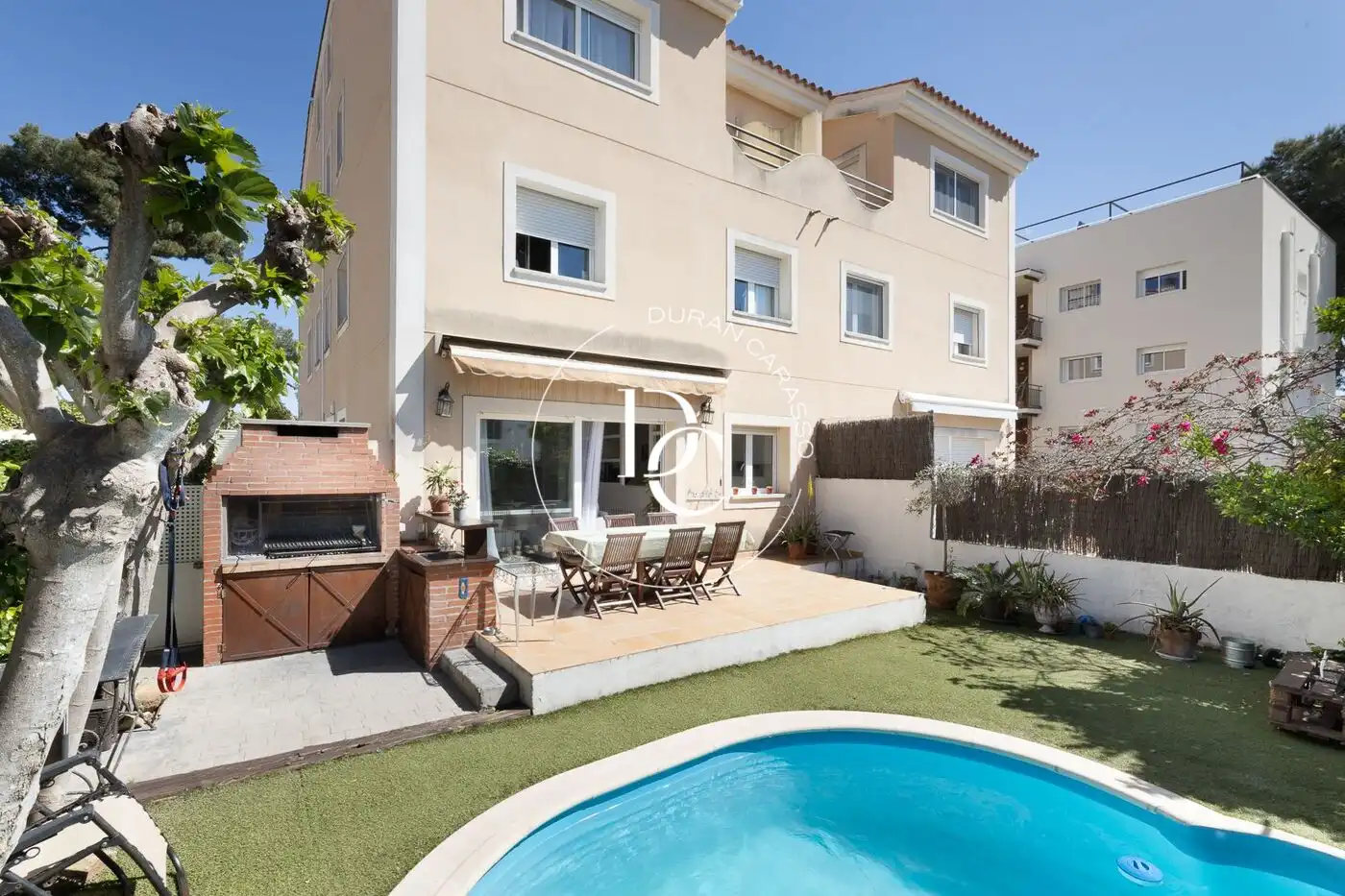 House with terrace for sale in Avenida de Santiago Rusiñol, imagen 2