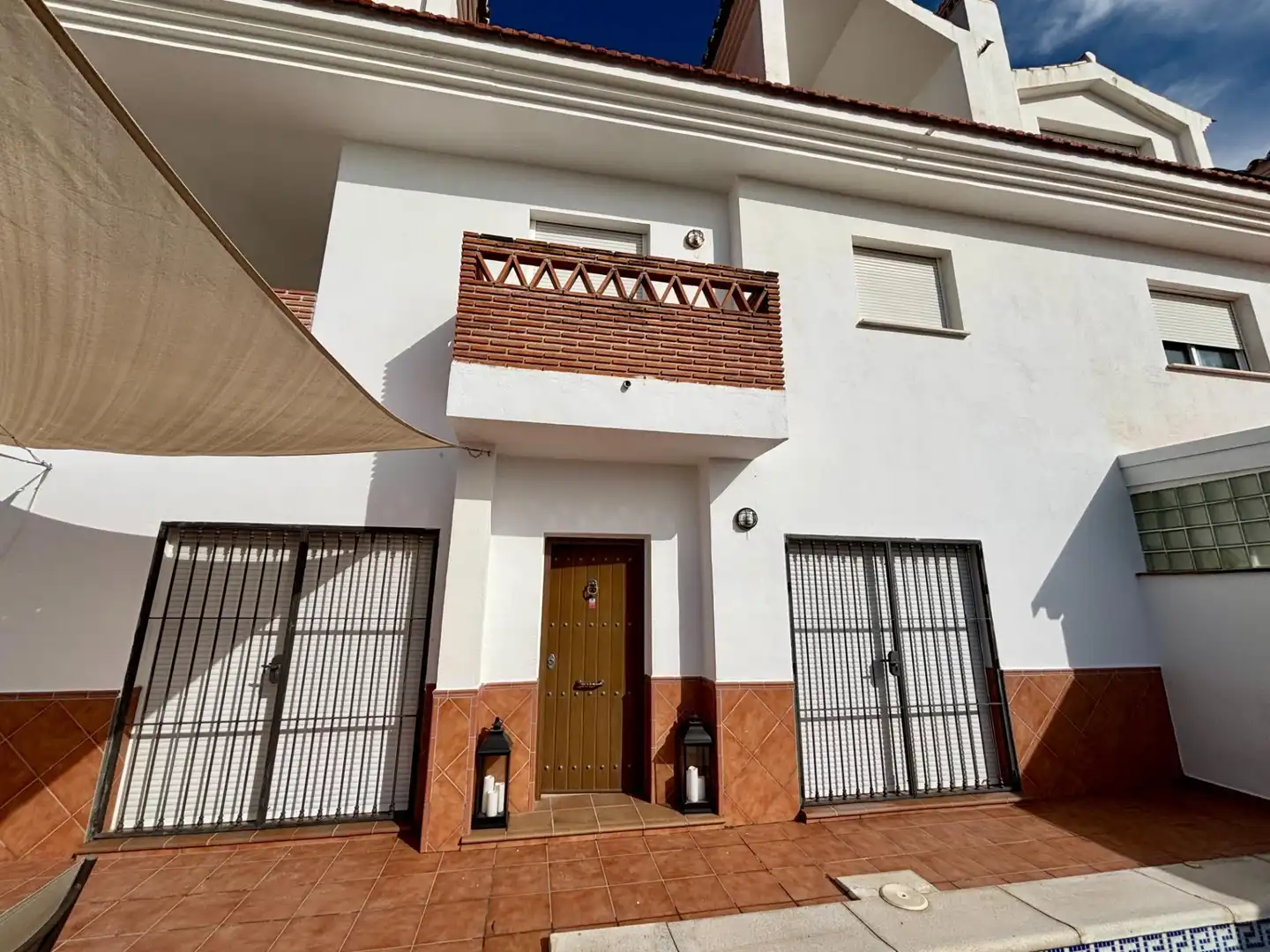 Casa bifamiliare con piscina in vendita a Avenida RETAMAR DE, imagen 5