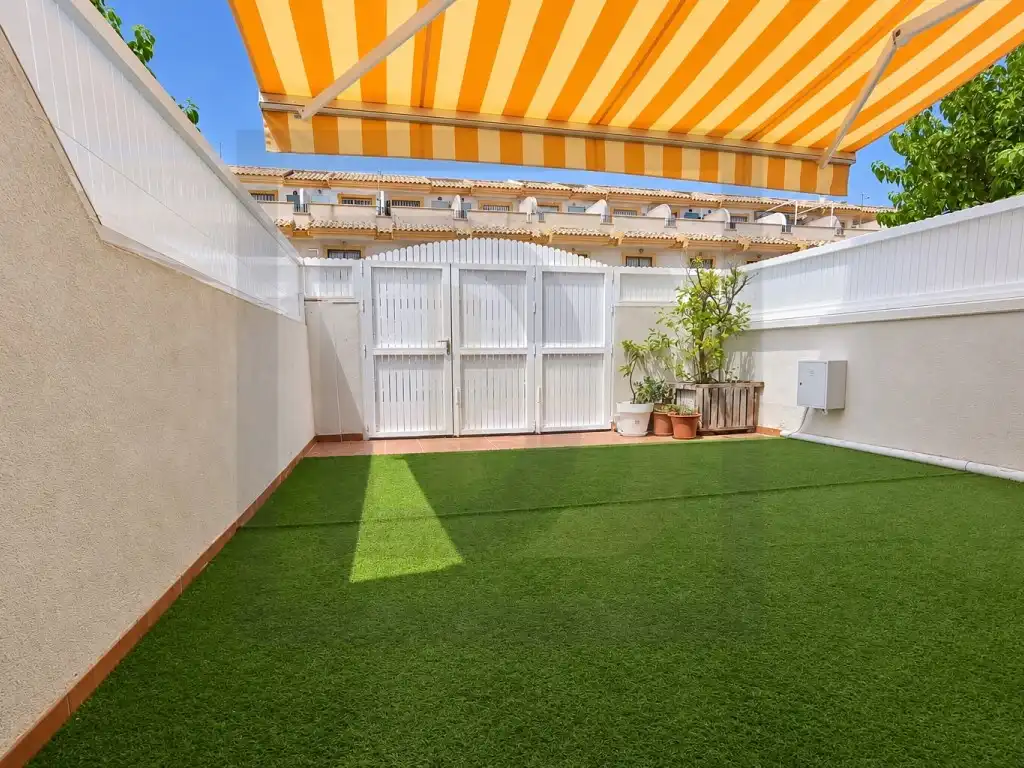 Terraced house with terrace for sale in Calle San Marcelo, imagen 17