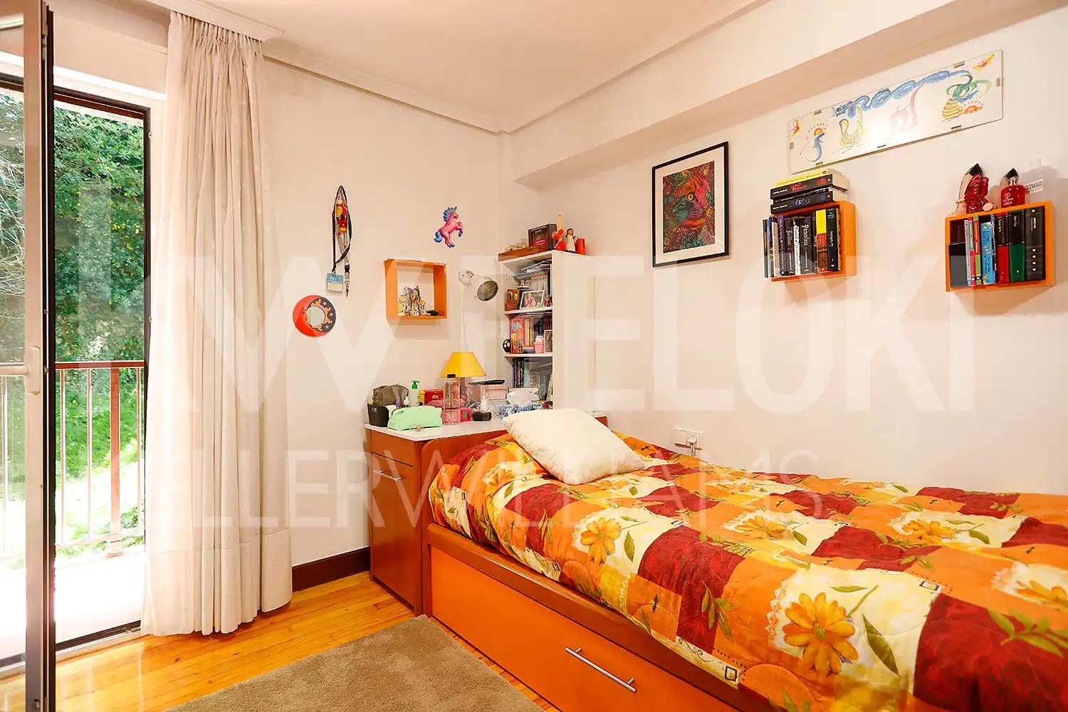 Habitación de Piso en venta en Donostia - San Sebastián  con Calefacción, Terraza y Balcón