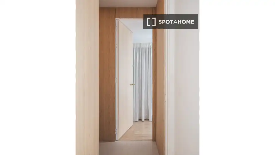 Piso con terraza en alquiler en L'Eixample, imagen 19