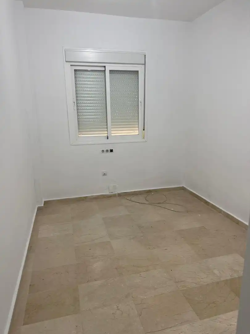 Dormitori de Pis en venda en Puerto Real amb Aire condicionat, Traster i Alarma