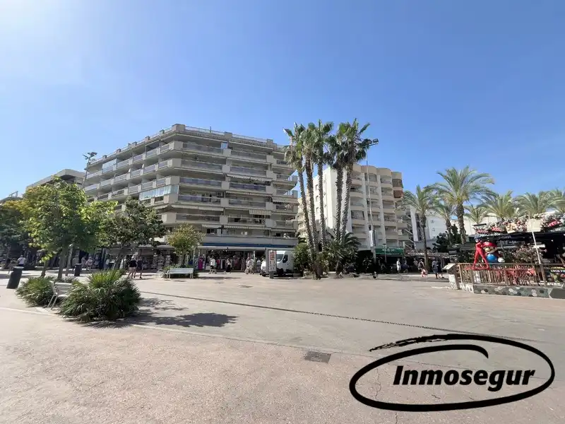 Business premises for sale in Carrer de Barbastre, imagen 7