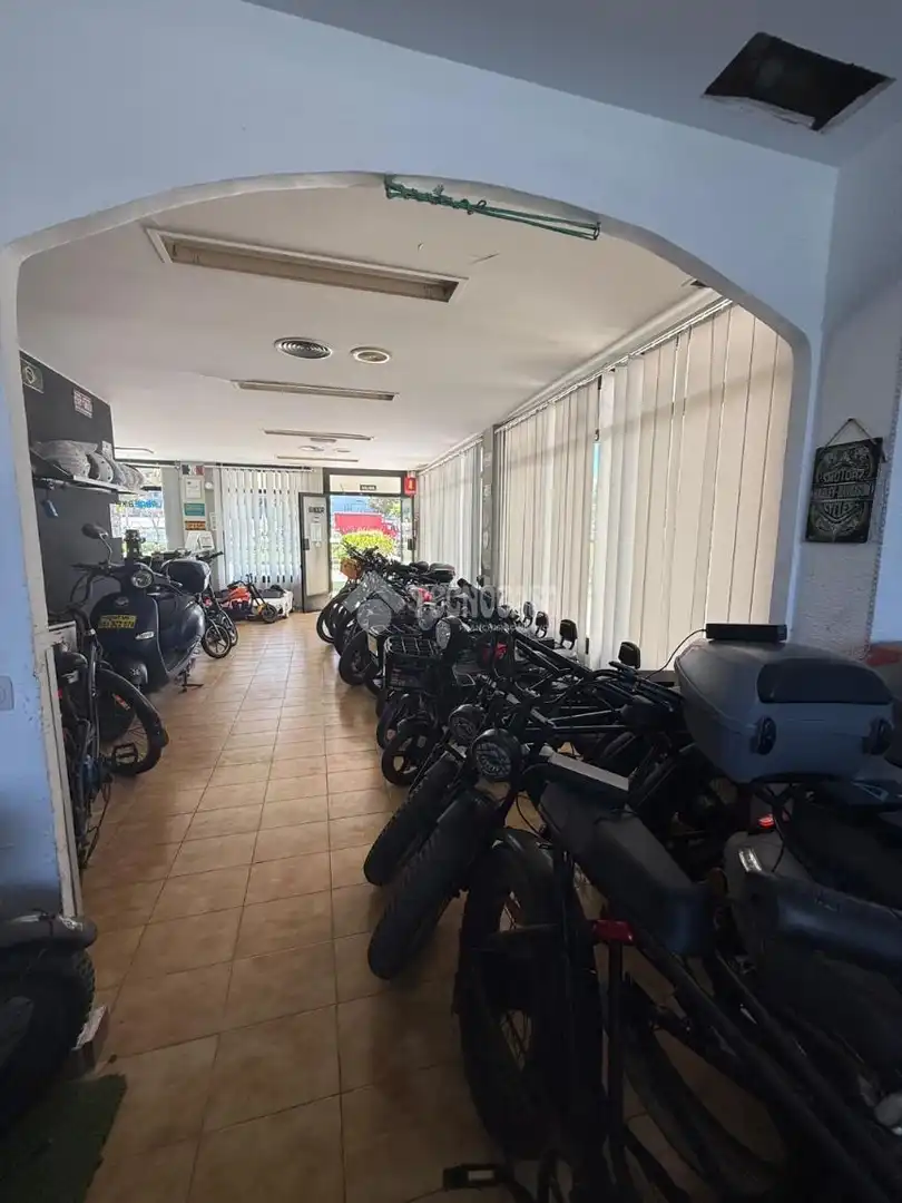 Local comercial en venta en Roquetas de Mar ciudad, imagen 6