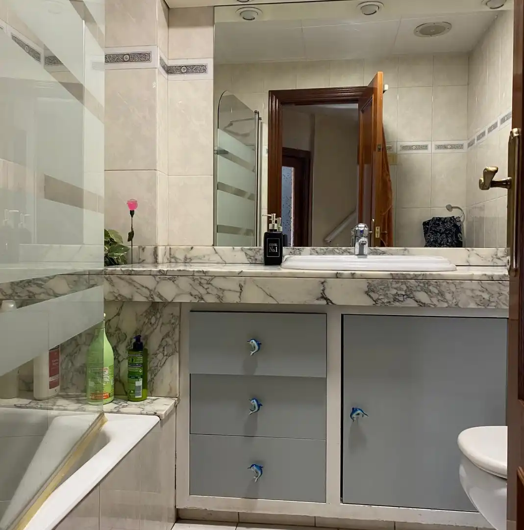 Baño de Casa adosada en venta en Manresa con Calefacción