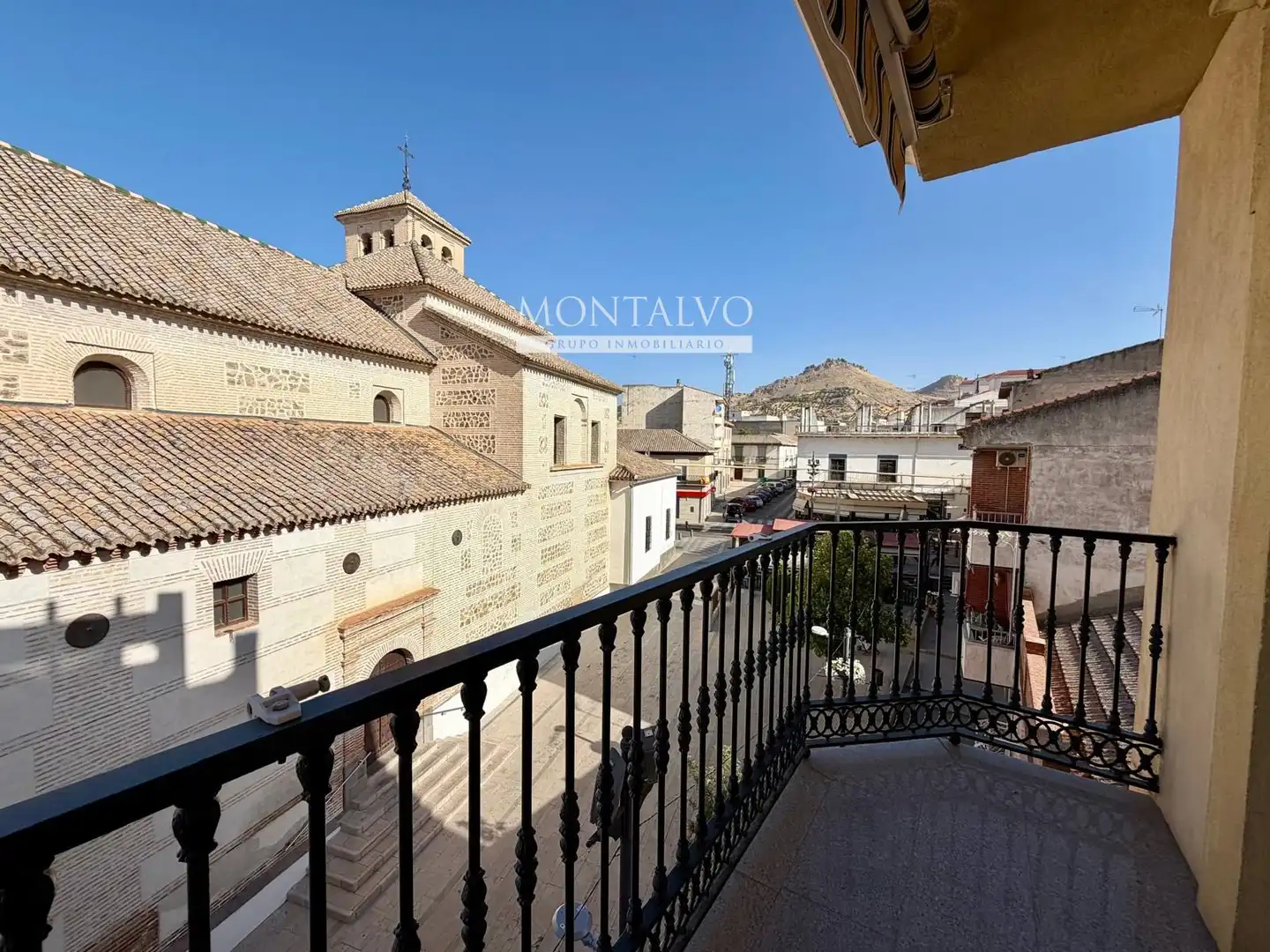 Vista exterior de Pis de lloguer en Atarfe amb Aire condicionat, Calefacció i Terrassa