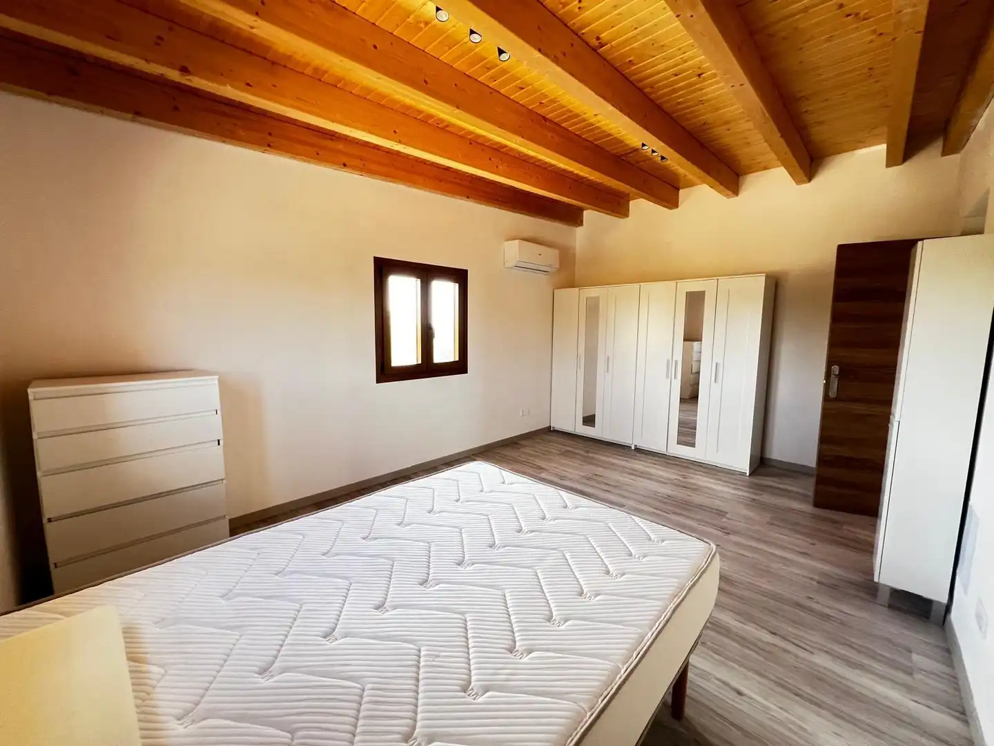 Habitación de Finca rústica de alquiler en Santanyí con Aire acondicionado, Calefacción y Terraza