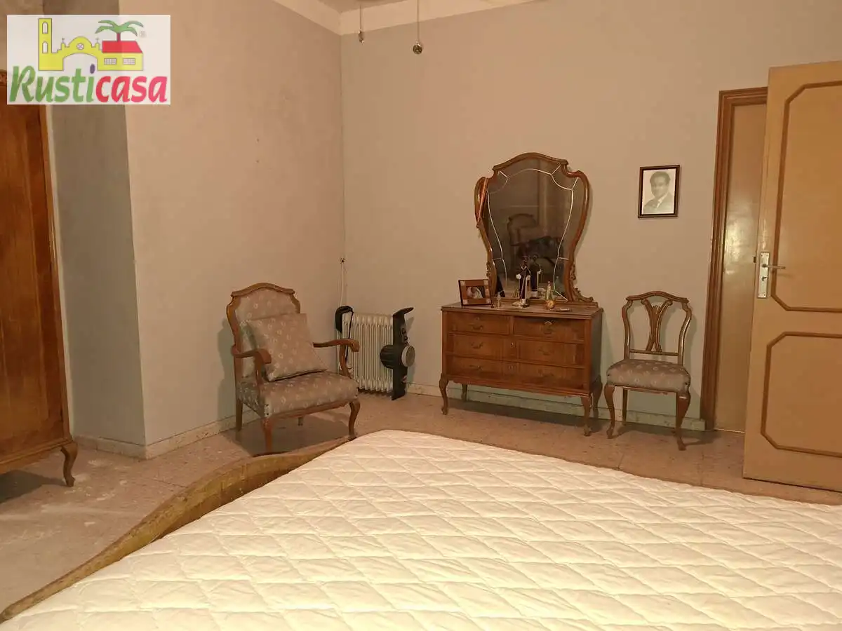 Bedroom of Houses for sale in Bailén  with Terrace, Storage room and Swimming Pool