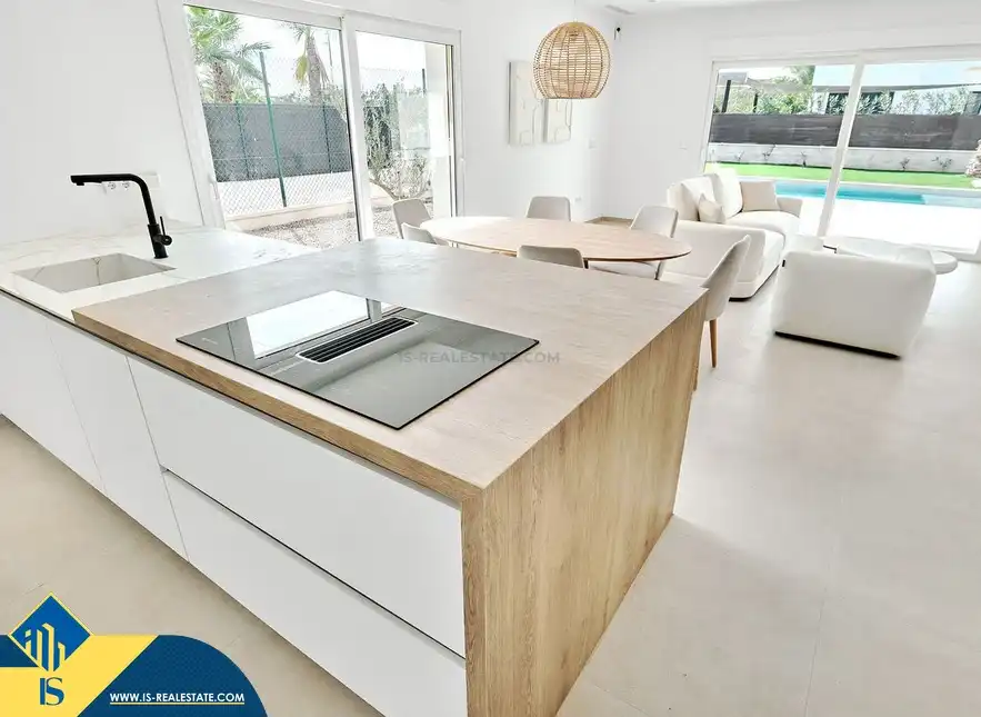 Chalet con jardín en venta en Los Montesinos, imagen 12