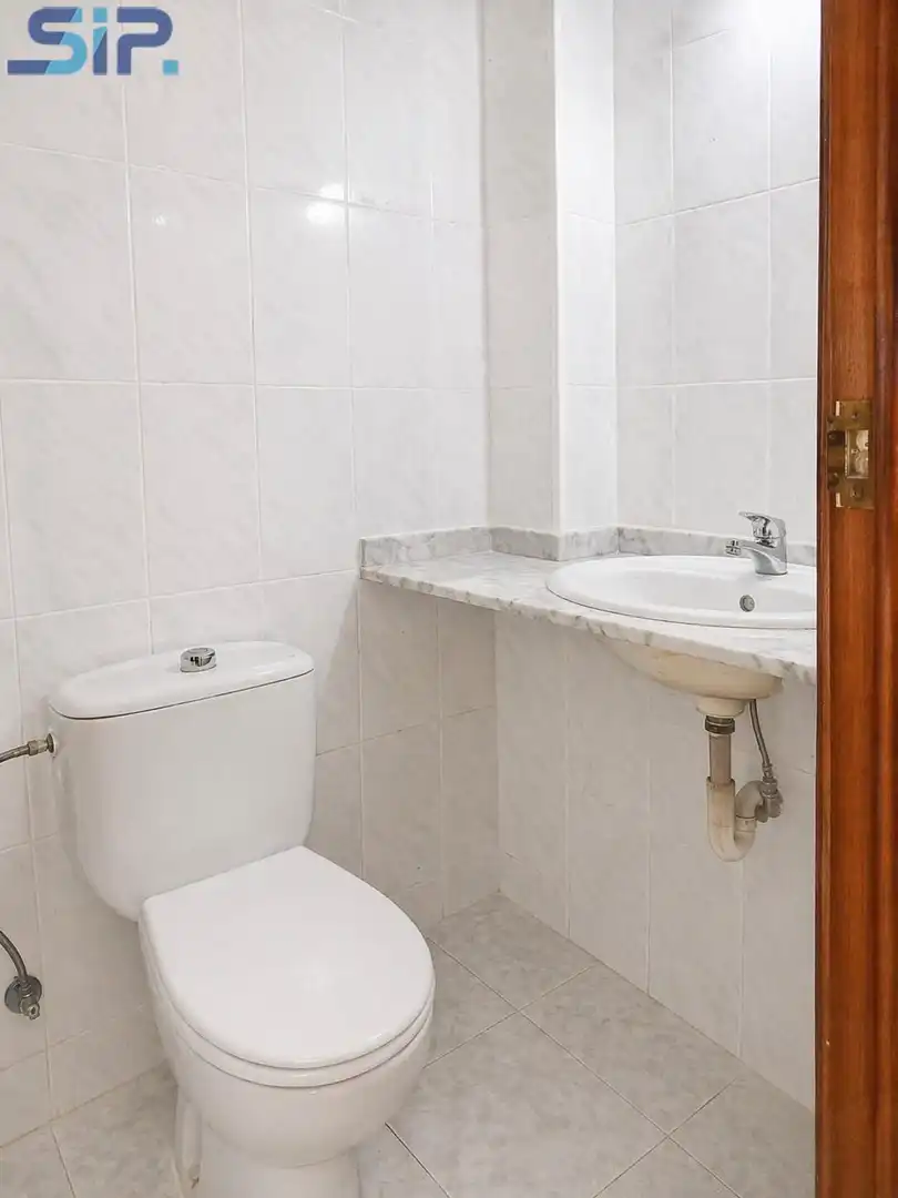 Baño de Piso en venta en Vilafranca del Penedès con Calefacción y Balcón