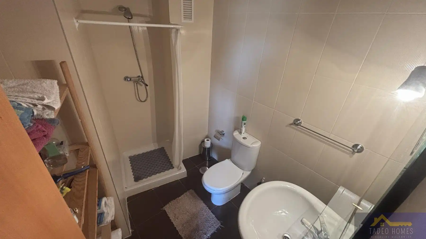 Baño de Apartamento de alquiler en Murcia con Aire acondicionado, Calefacción y Terraza