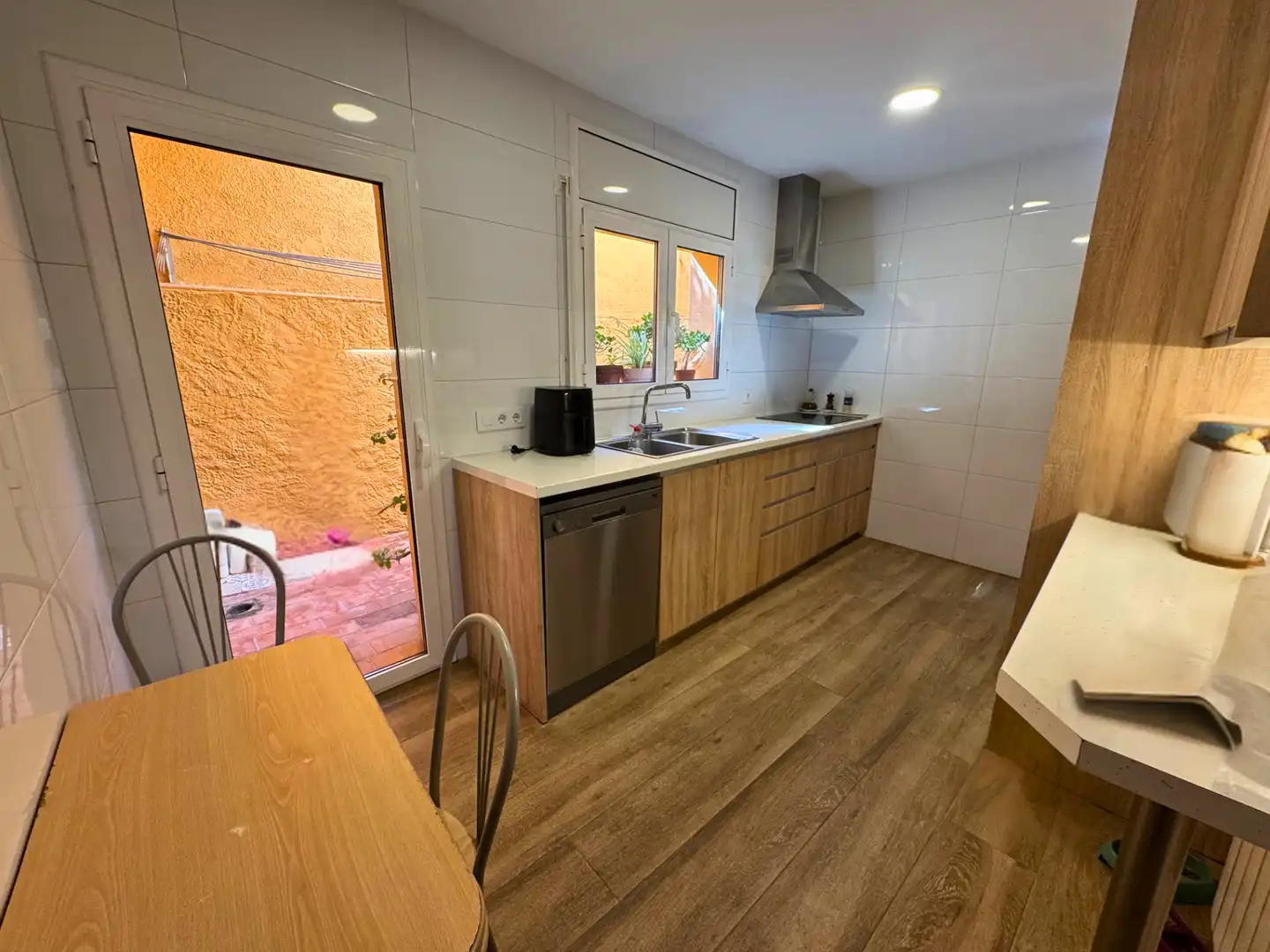Cuina de Casa o xalet en venda en Vilajuïga amb Calefacció, Terrassa i Moblat
