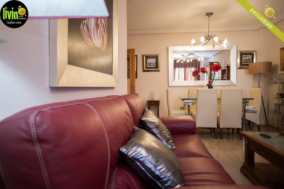 Apartment for sale in Avda de Madrid - Pº de la Estación